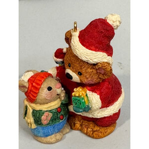 Mary's Bears - Hallmark Keepsake Ornament 1999